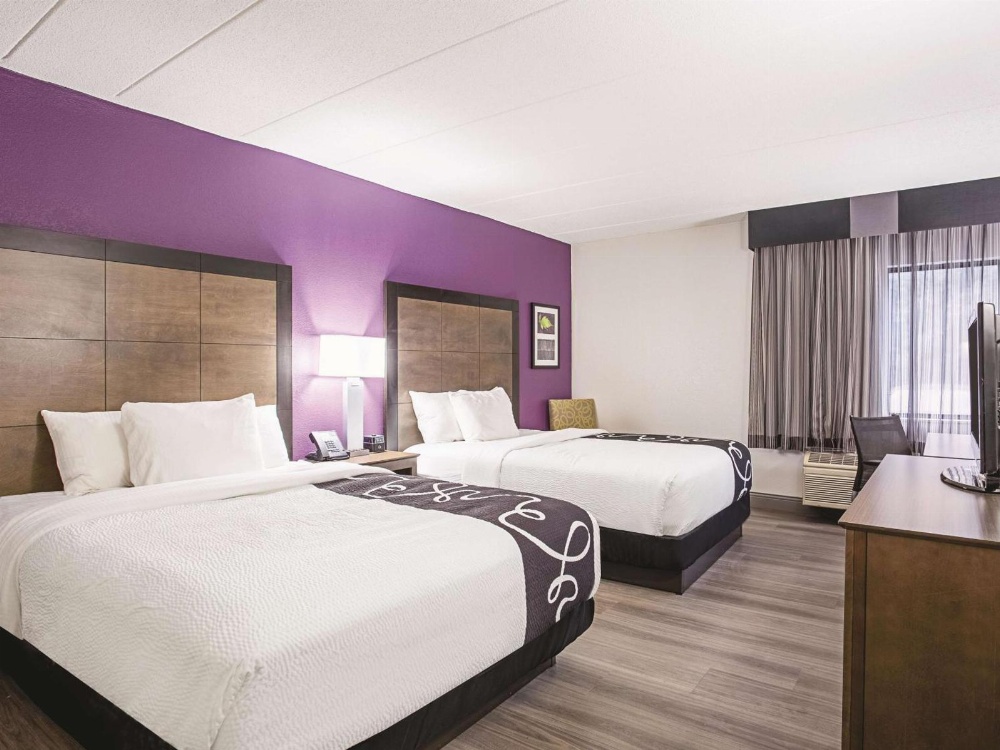 La Quinta Inn & Suites by Wyndham Baltimore N/White Marsh